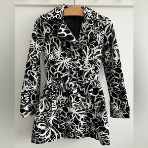 Cache Cache black & white Trenchcoat - Flower Spring Jacket